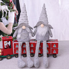Christmas Gnomes - Uheng with Grey Hat