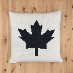 O Canada - Maple Leaf Knit-Pillow with Polyester Insert